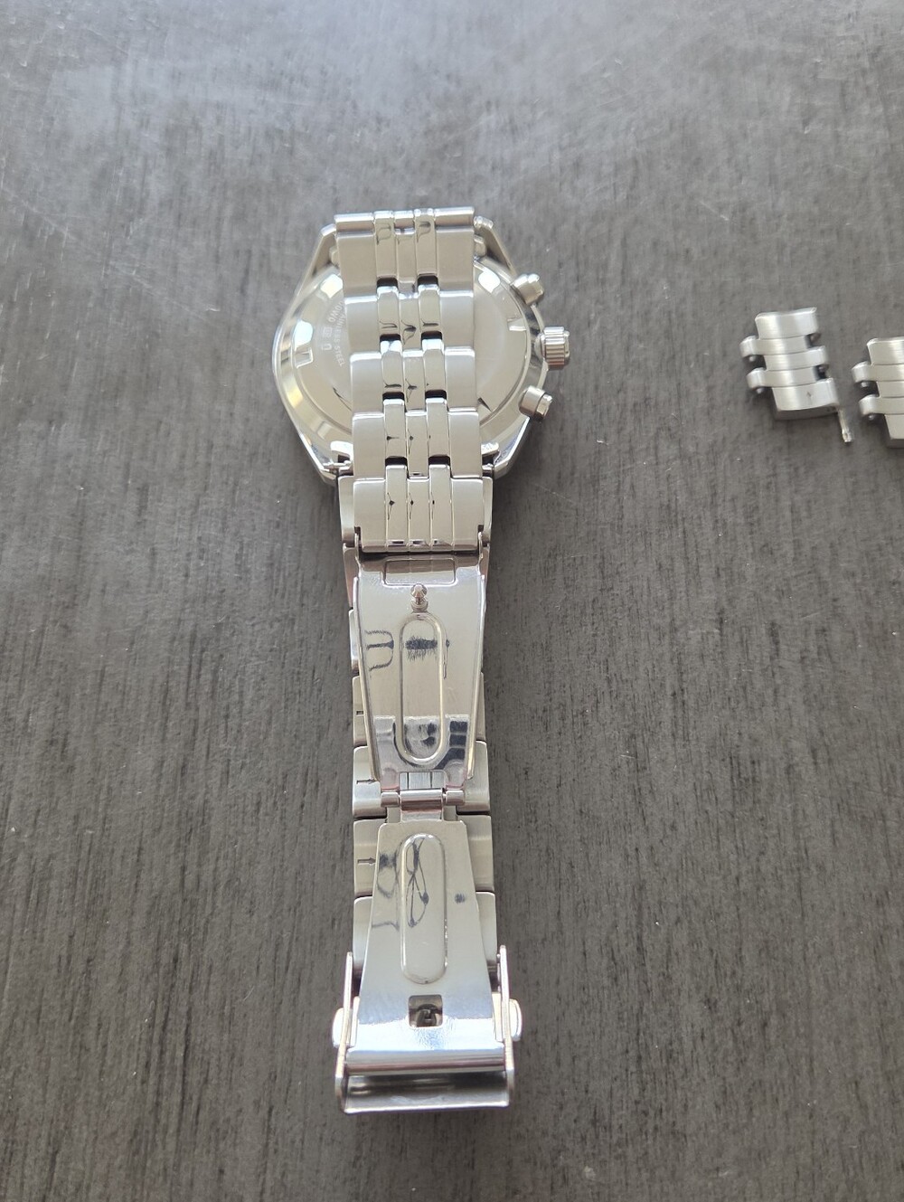 Seiko Motorsports Chronograph Quartz Silver Dial Men's Watch Item No. SSB425P1. - Picture 5 of 6